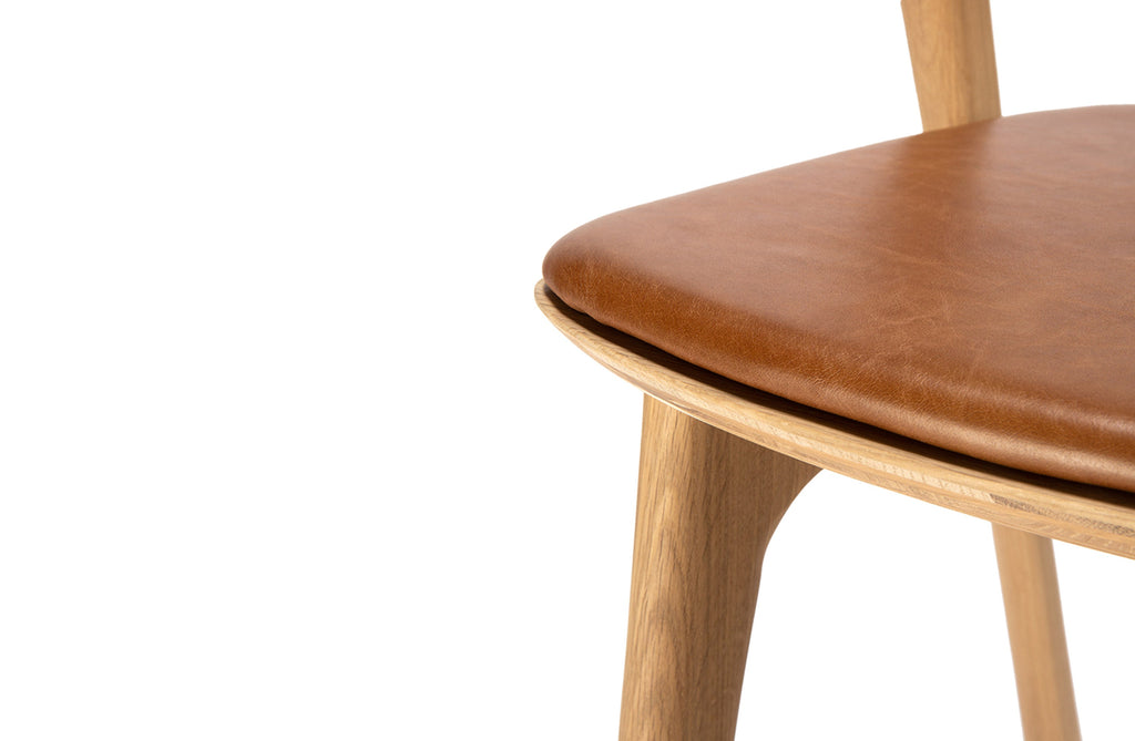 Bom Upholstered Dining Chair