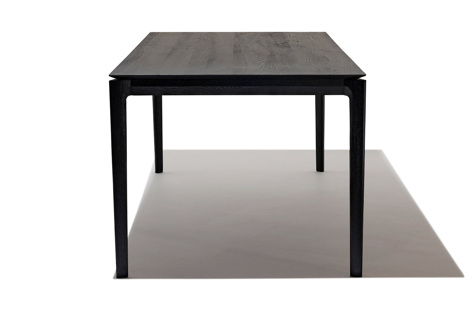 Bom Dining Table
